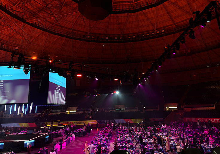 Image from Visit Fort Worth of the center stage panned out to show audience engaged with the show